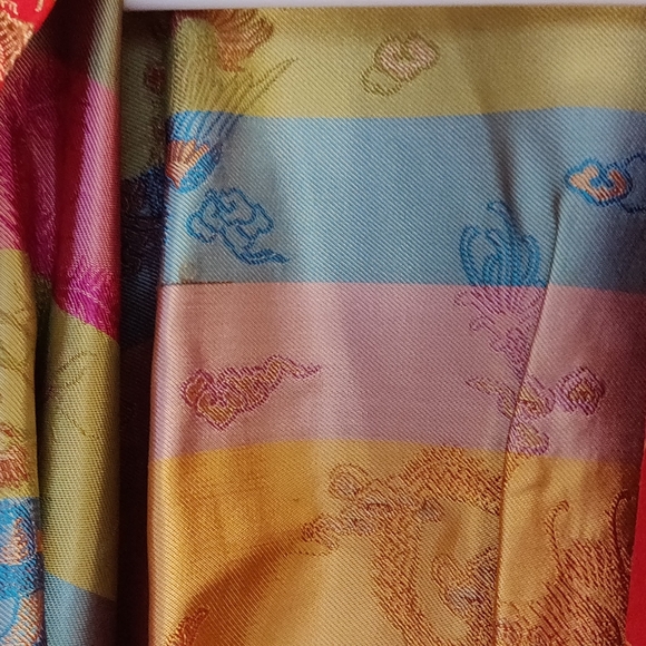 100% Heavy Silk Chinise Govn - Picture 3 of 10